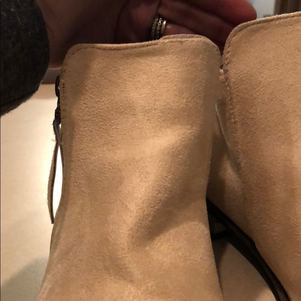 Cream Low Rise Booties - Picture 5 of 5